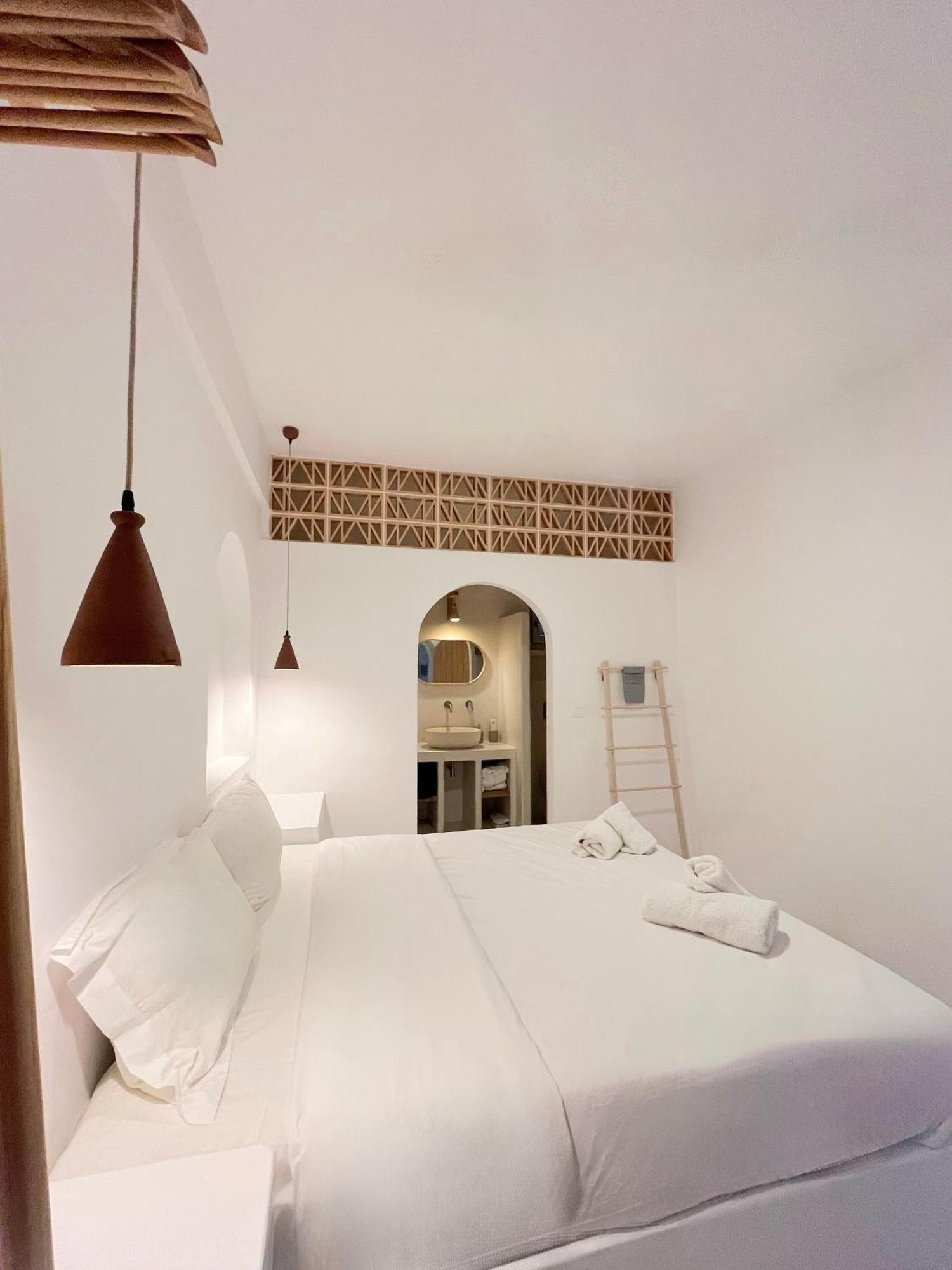 Ios Alcyon Blue Suites Extérieur photo