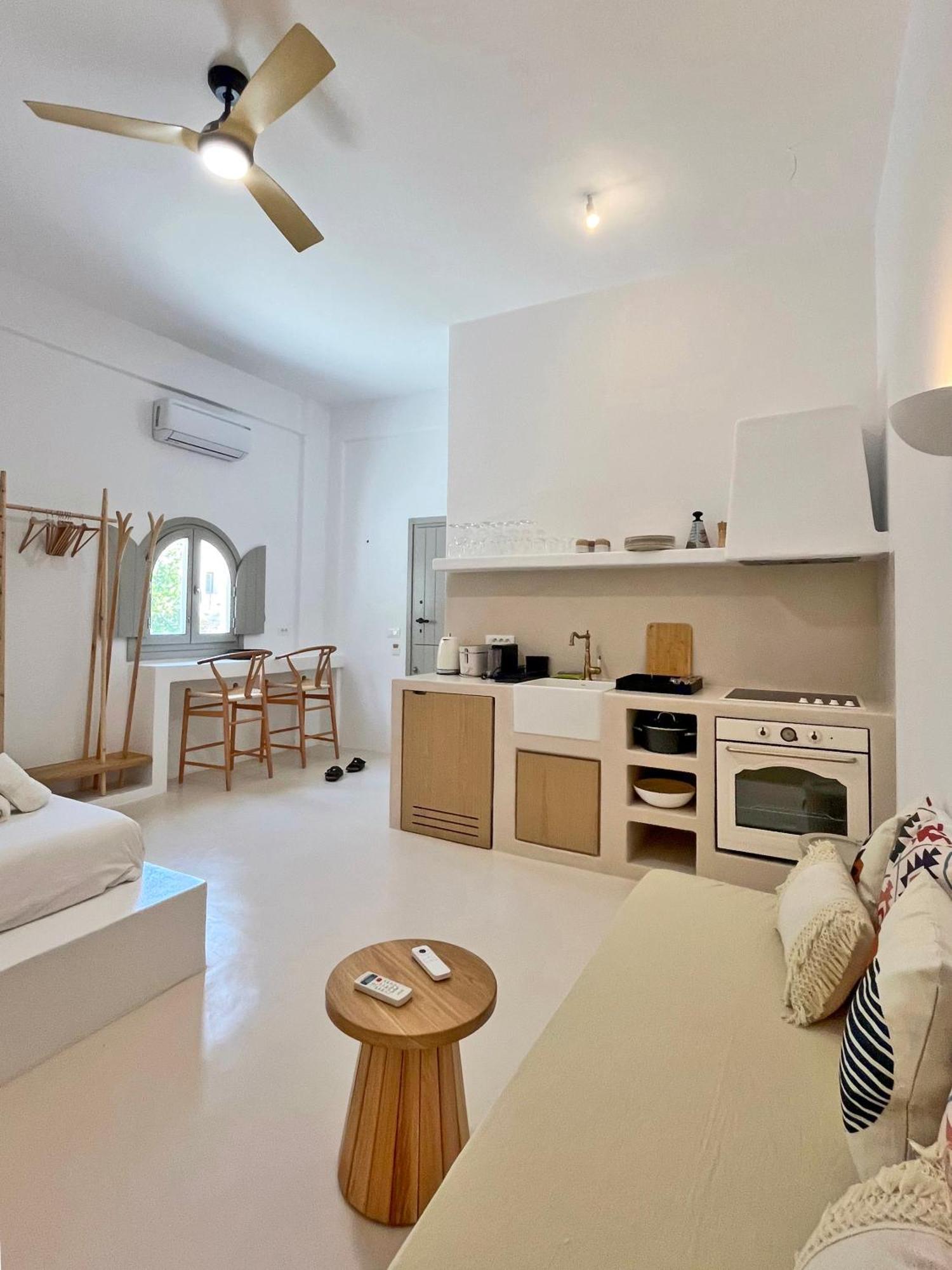 Ios Alcyon Blue Suites Extérieur photo